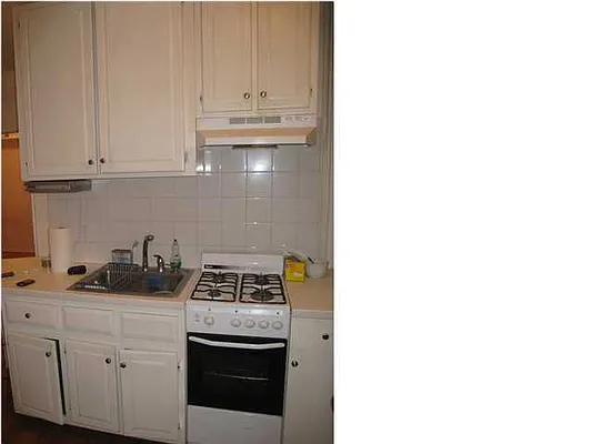 Rented by Evans Real Estate | media 23