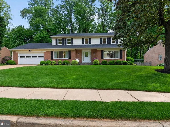 7303 Yates Ct, Mc Lean, VA 22101