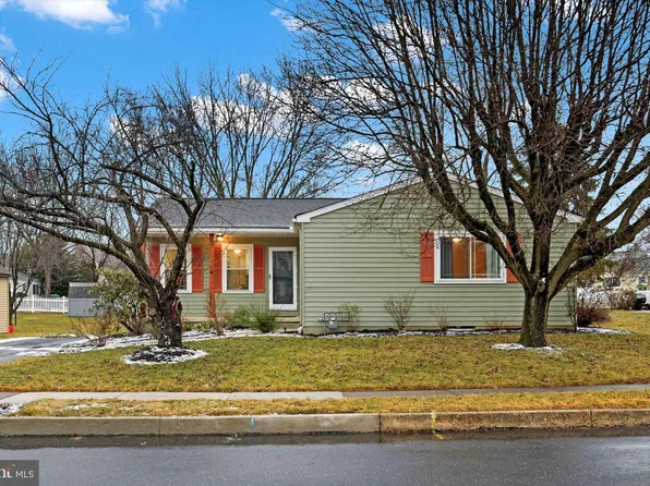 119 Lopax Rd, Harrisburg, PA 17112