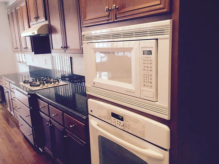 716 S Vecindad St #TWO FLOOR — Photo 21