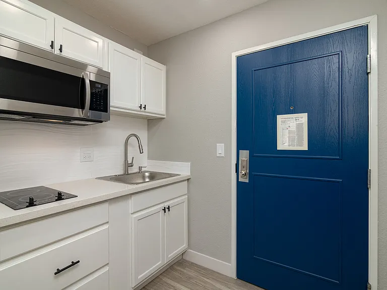 Avera Living - Memorial Apartments — Photo 44