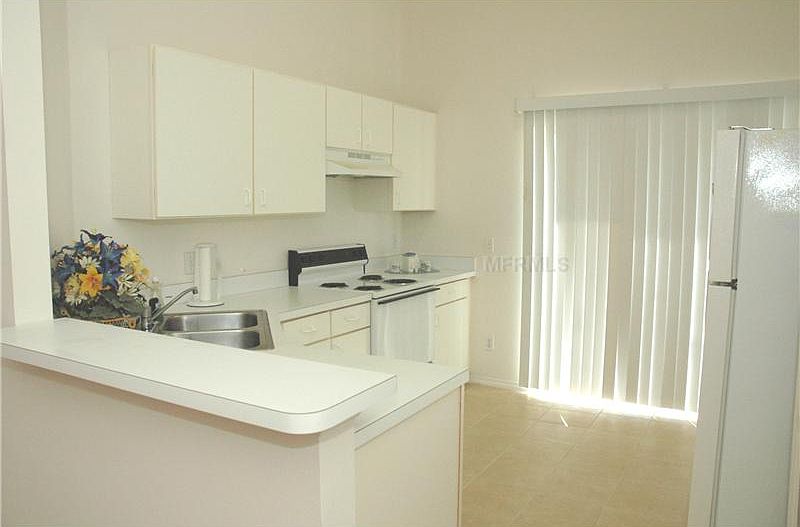 1st image of 312 English Oak Ct