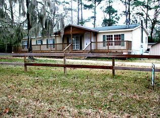 140 Timber Rd, Pointblank, TX 77364