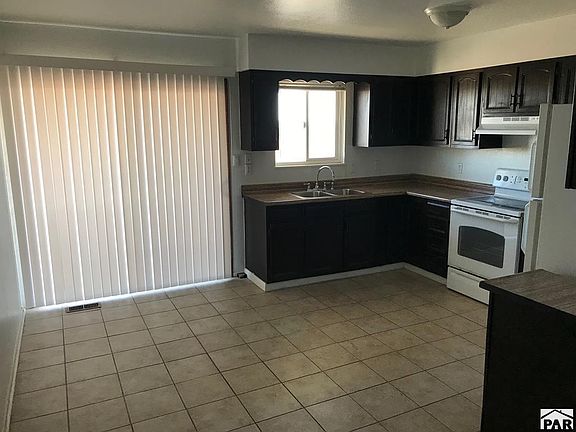 4th image of 629 E Clarion Dr