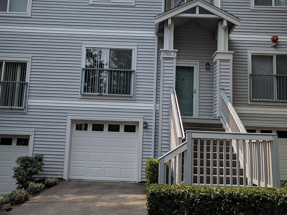 Front View of Townhouse, large single car garage with storag