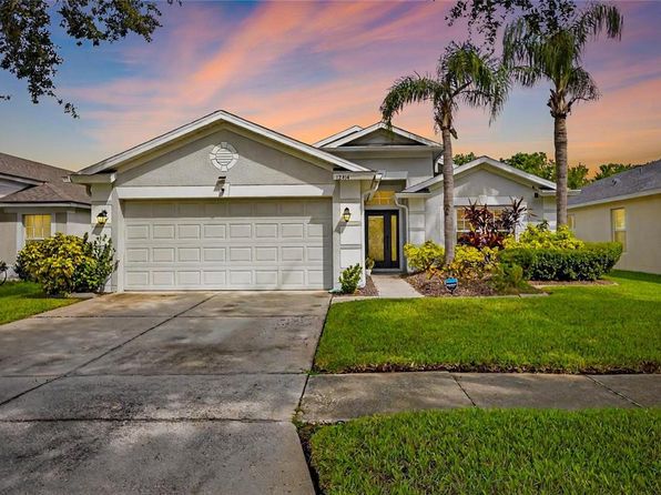 12414 Cedarfield Dr