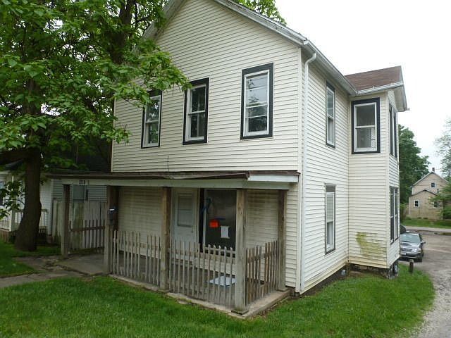 1st image of 1516 E Cass St