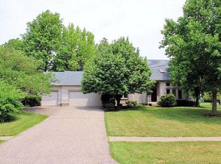 3294 Shadow Ridge Dr, Loveland, OH 45140