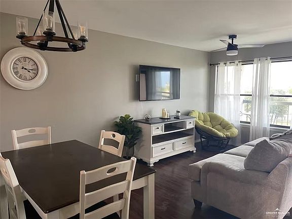 4th image of 2900 Ashley Dr APT 505