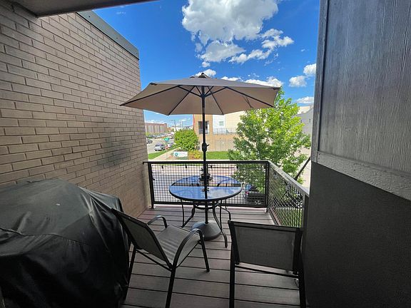 4th image of 2947 Geneva Ct