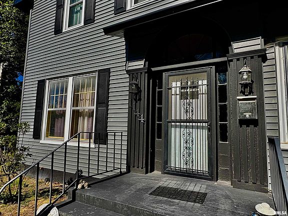 4th image of 1144 W Lafayette Ave