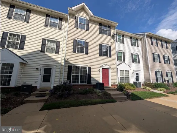 2122 Bristol Dr #22, Frederick, MD 21702