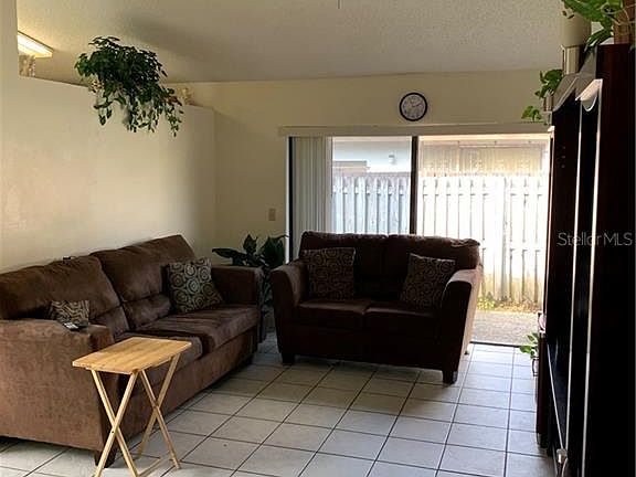 2nd image of 11302 Darewood Pl