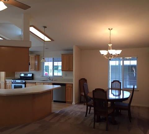 5th image of 475 Mill Pond Dr #475