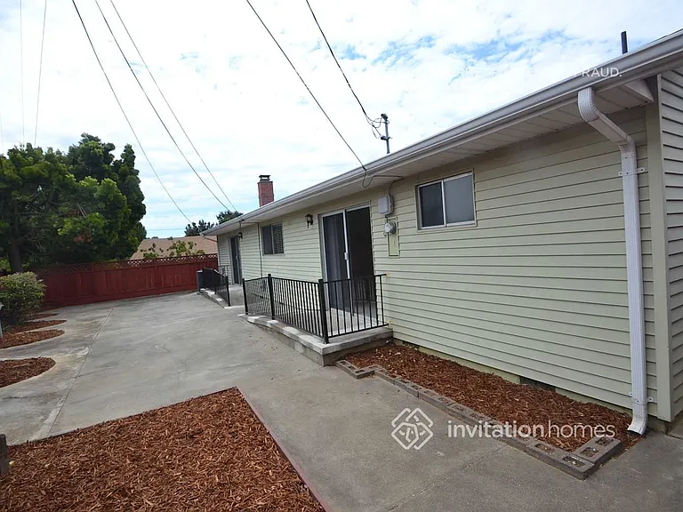 132 Winchell Ct — Photo 6