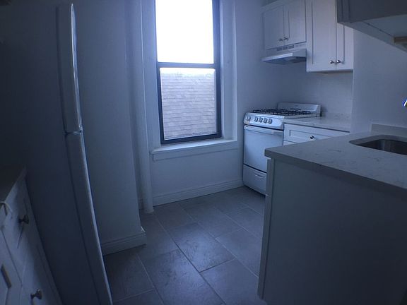 3rd image of 3752 62nd St APT 3C