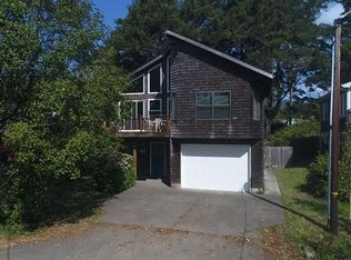 9020 Sitka Ln, Manzanita, OR 97130