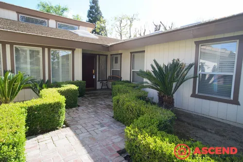 7905 Avenida Derecho Photo 1