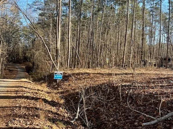 139 Fairlane Dr, Martin, GA 30557