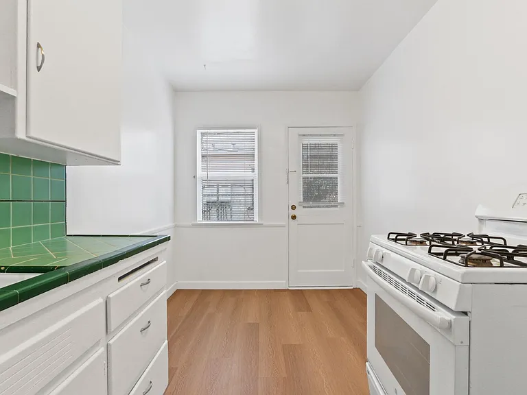Washington Blvd. Marina Apartments - near Abbot Kinney! — Photo 9