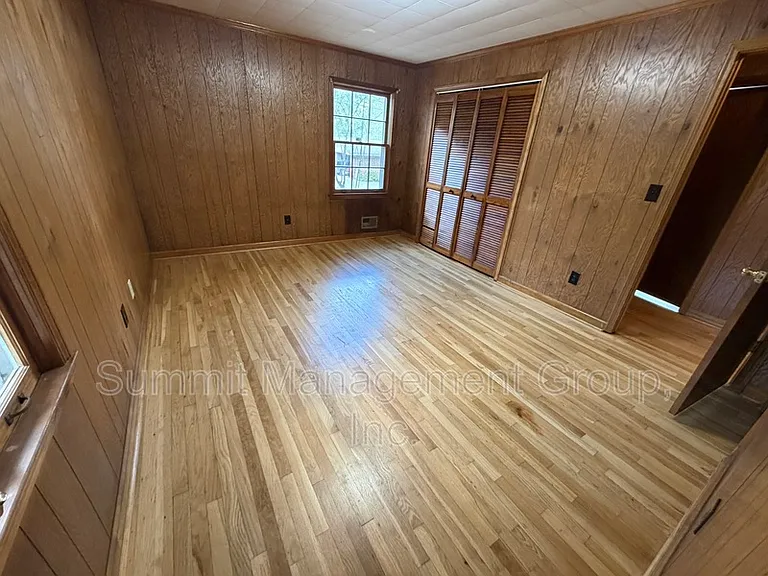 200 Indian Creek Dr — Photo 17