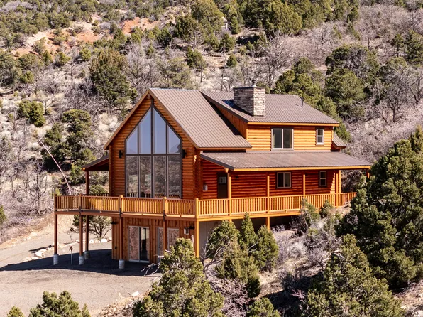 1827 S High Cedar View Dr, Cedar City, UT 84720