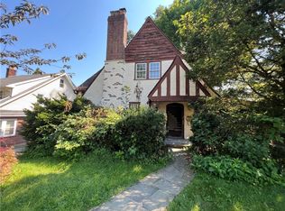 137 Mount Joy Pl, New Rochelle, NY 10801