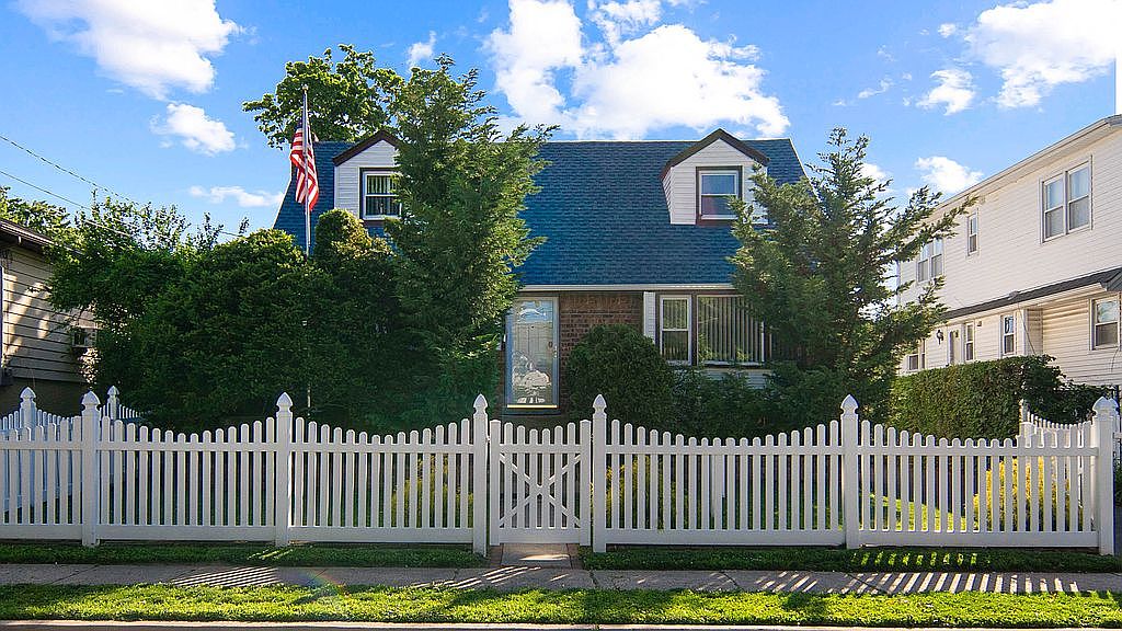 415 Franklin Ave, Hewlett, NY 11557 Zillow