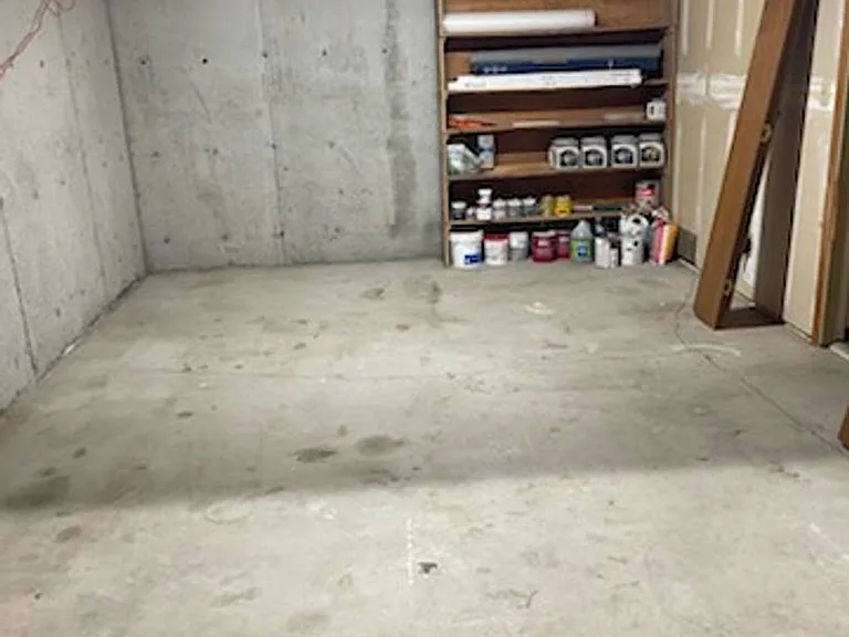 310 N Crestview Dr #B — Photo 23