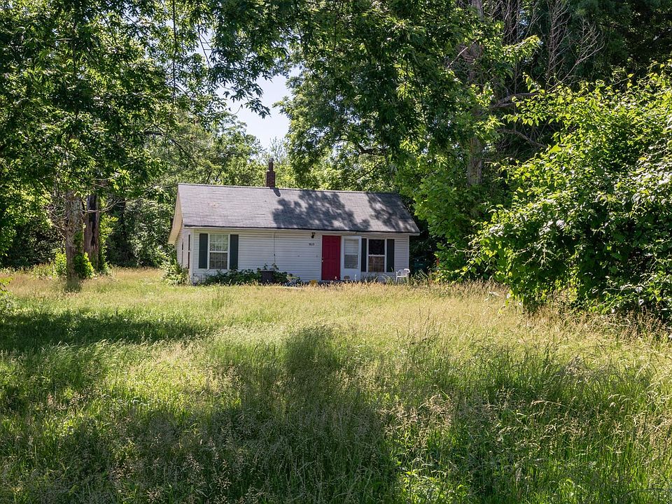 1st image of 9819 Nolte Ave