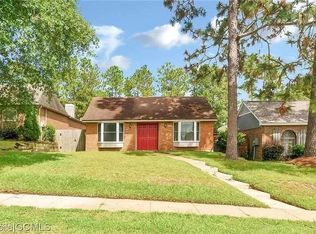 5736 Green Tree Rd, Mobile, AL 36609