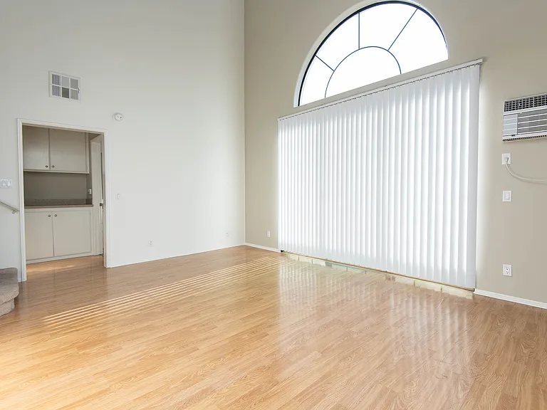 12810 Caswell Ave #206 — Photo 10