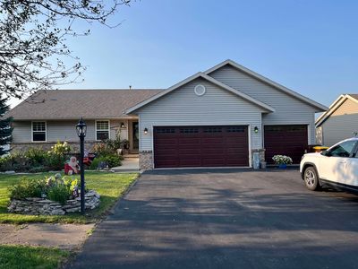 525 W Maple Ave, Stockton, IL, 61085