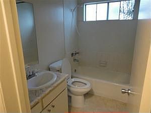 5th image of 14701 Rayen St APT 306
