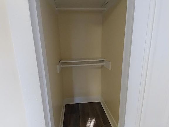 4th image of 232 River St #17