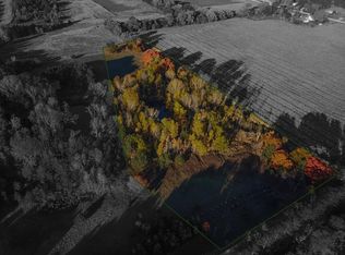 1427 Meadowood Shores Dr, Neshkoro, WI 54960