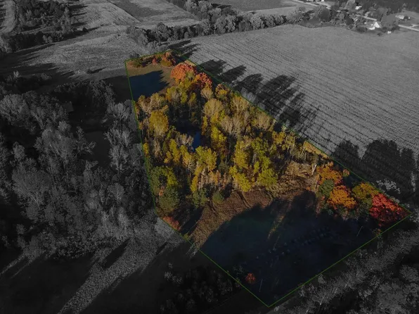 1427 Meadowood Shores Road, Neshkoro, WI 54960