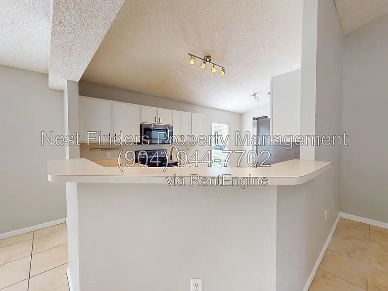 3212 Shadow Creek Rd — Photo 11