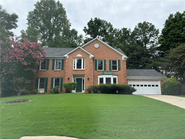 235 Wood Shoals Ct, Alpharetta, GA 30022
