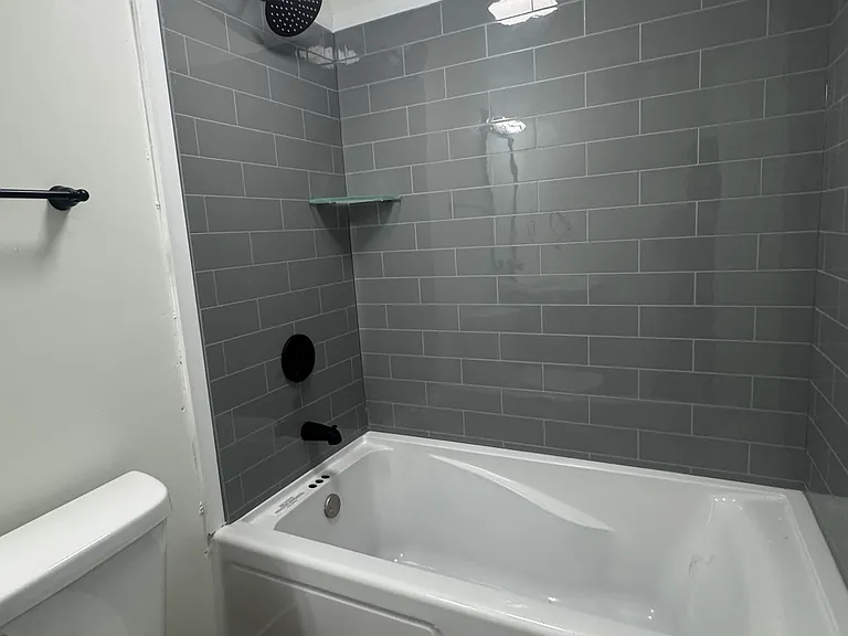 3661 Sherman Dr — Photo 18