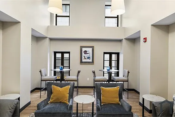 1904 Sansom St #202 — Photo 22