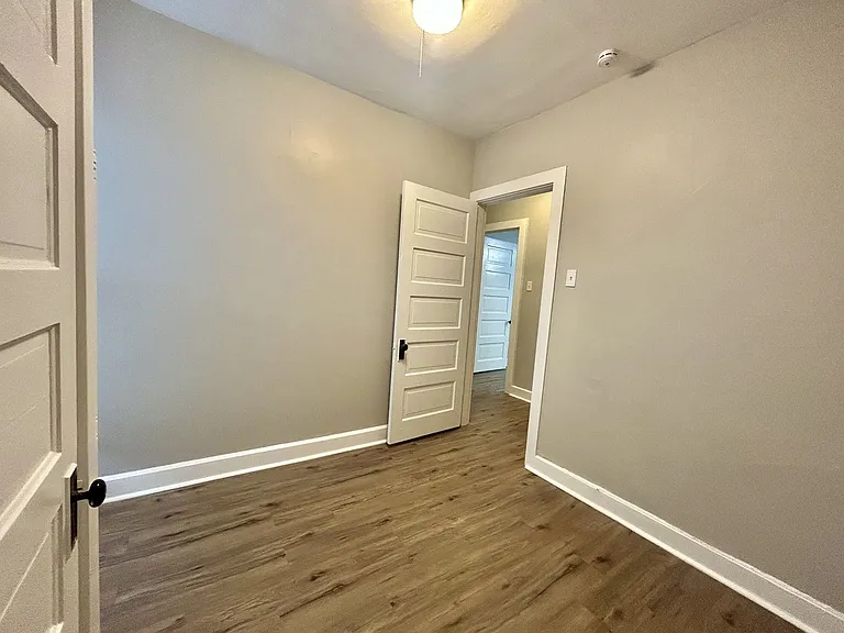 2308 Highland Ave #3 — Photo 11