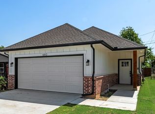 602 N 7th St, Midlothian, TX 76065