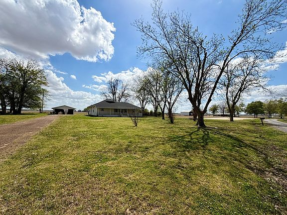 2nd image of 367 Lampard Rd
