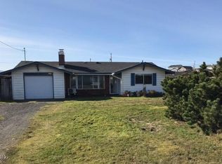1913 NW Marineview Dr, Waldport, OR 97394