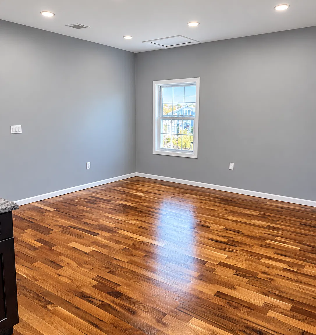 209 12th Avenue - 3rd Floor — Photo 2