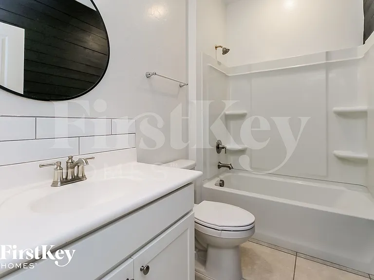 3788 E Henson St — Photo 13