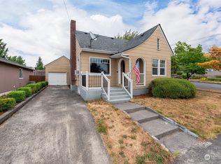 707 Columbia St, Kelso, WA 98626