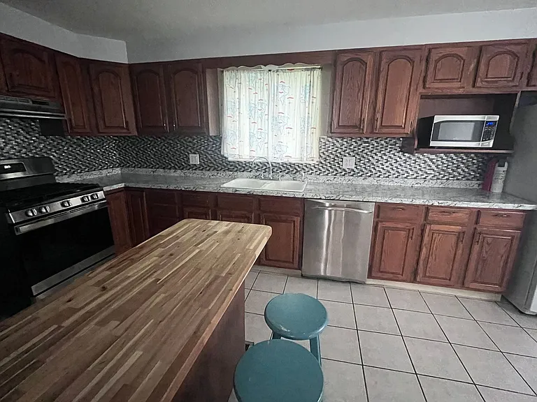 1249 Vestal Ave — Photo 31