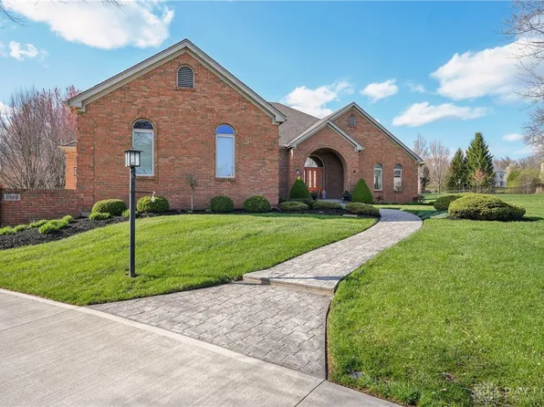 1922 Fountain View Dr, Dayton, OH 45414